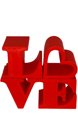 Διακοσμητικό LOVE. Αποτελεί το τέλειο δώρο για την Ημέρα του Αγίου Βαλεντίνου, τις επετείους ή απλώς για να δείξετε σε κάποιον πόσο πολύ τον αγαπάτε.